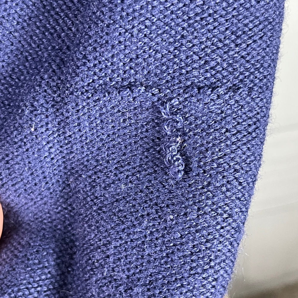 Vintage 90's - Old‎ Navy - V Neck Long Sleeve Wool Blend Knit Sweater - Navy -S - Picture 13 of 13